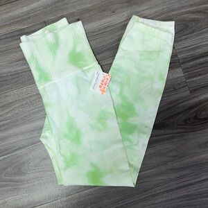 •NWT• Free People Movement Green Tye Dye Leggings